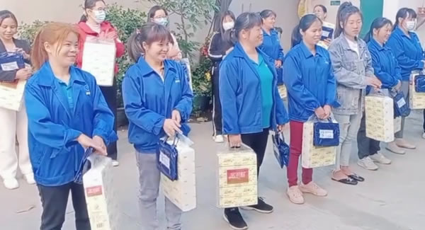 感恩女神節(jié)，所遇即美好|廣有五金&東莞合頁(yè)?